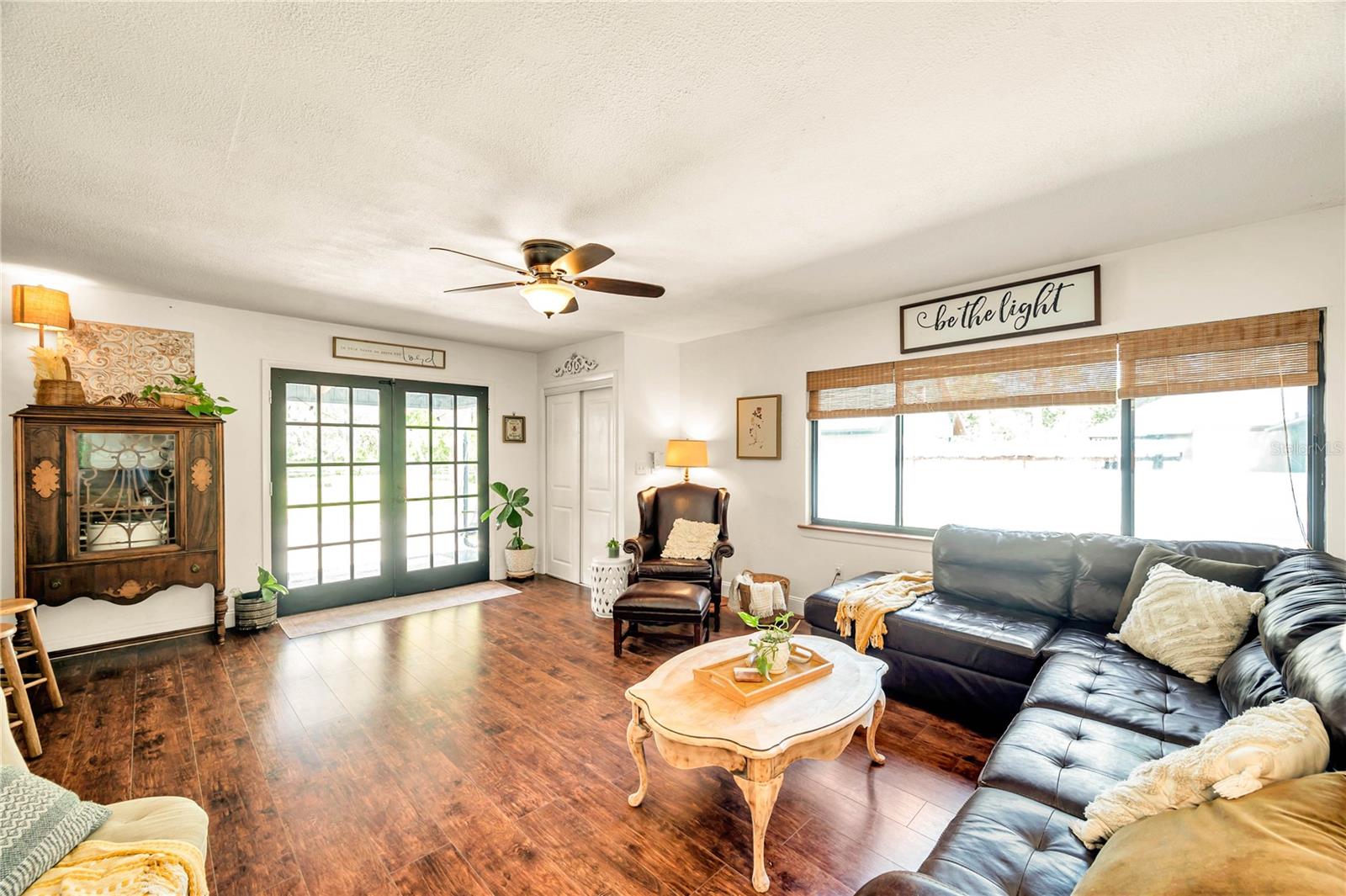 Image 18 of 49 For 16084 Stur Street