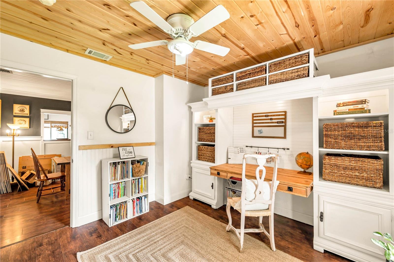 Image 30 of 49 For 16084 Stur Street