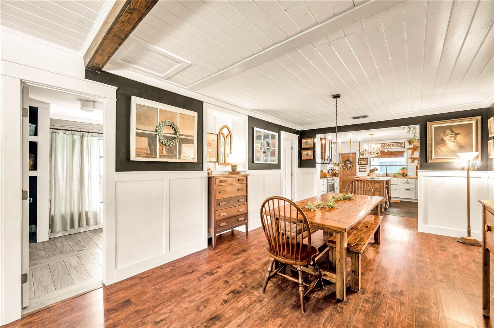 Image 9 of 49 For 16084 Stur Street