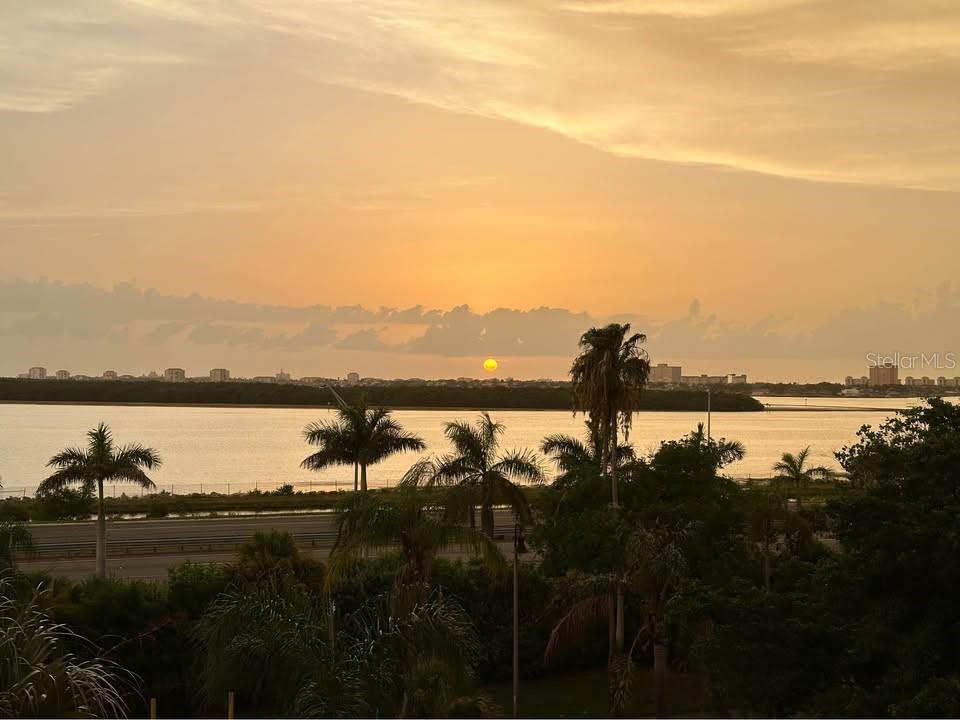 Image 6 of 7 For 7430 Sunshine Skyway Lane S 501