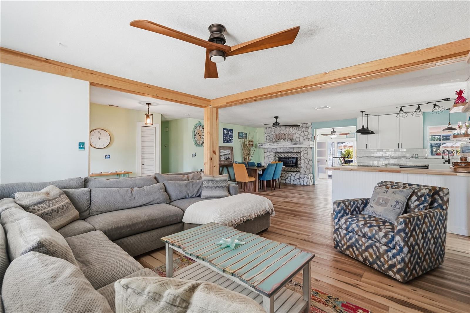 Listing photo id 8 for 3650 Florida Ranch Boulevard