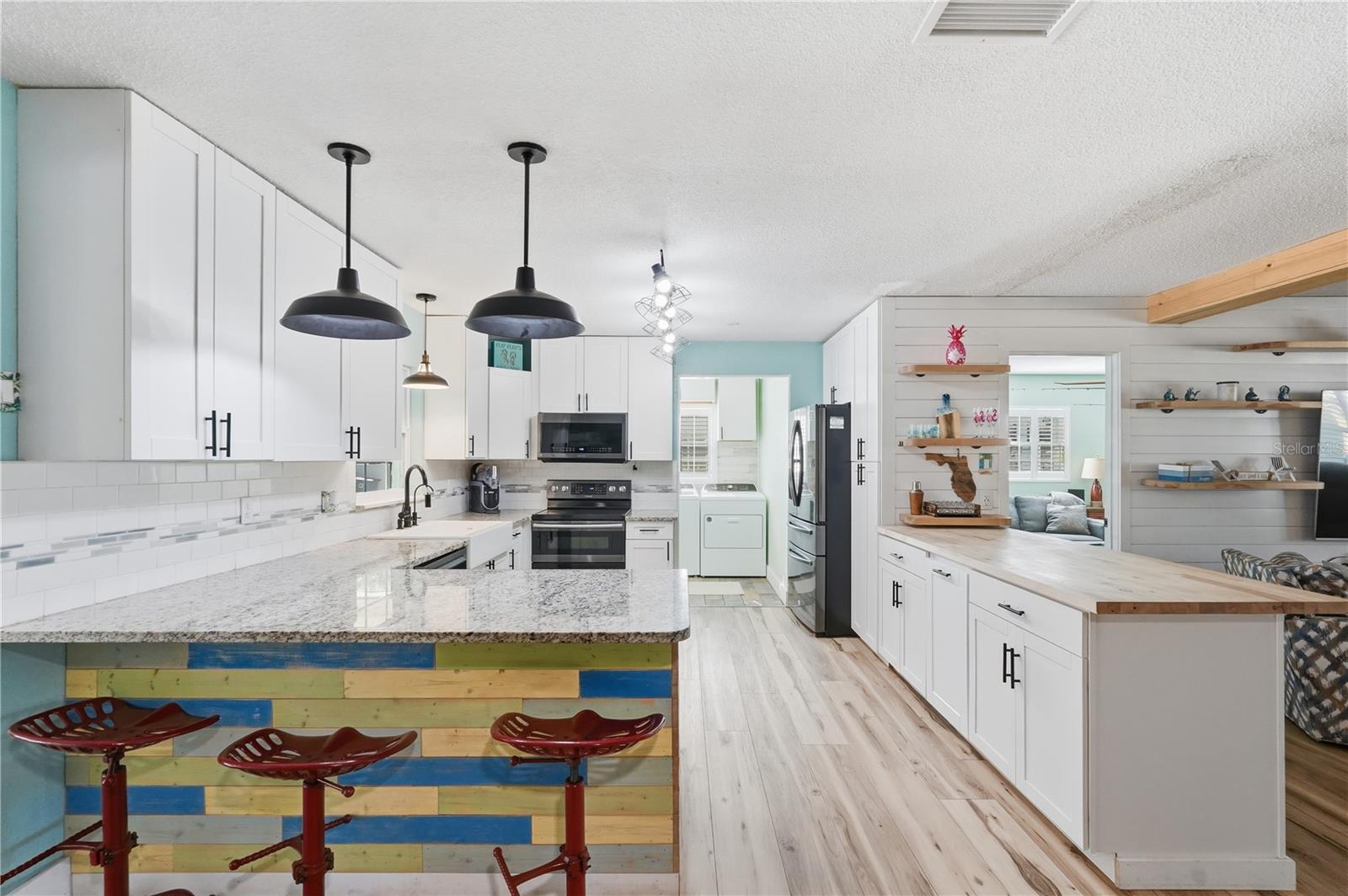 Listing photo id 11 for 3650 Florida Ranch Boulevard