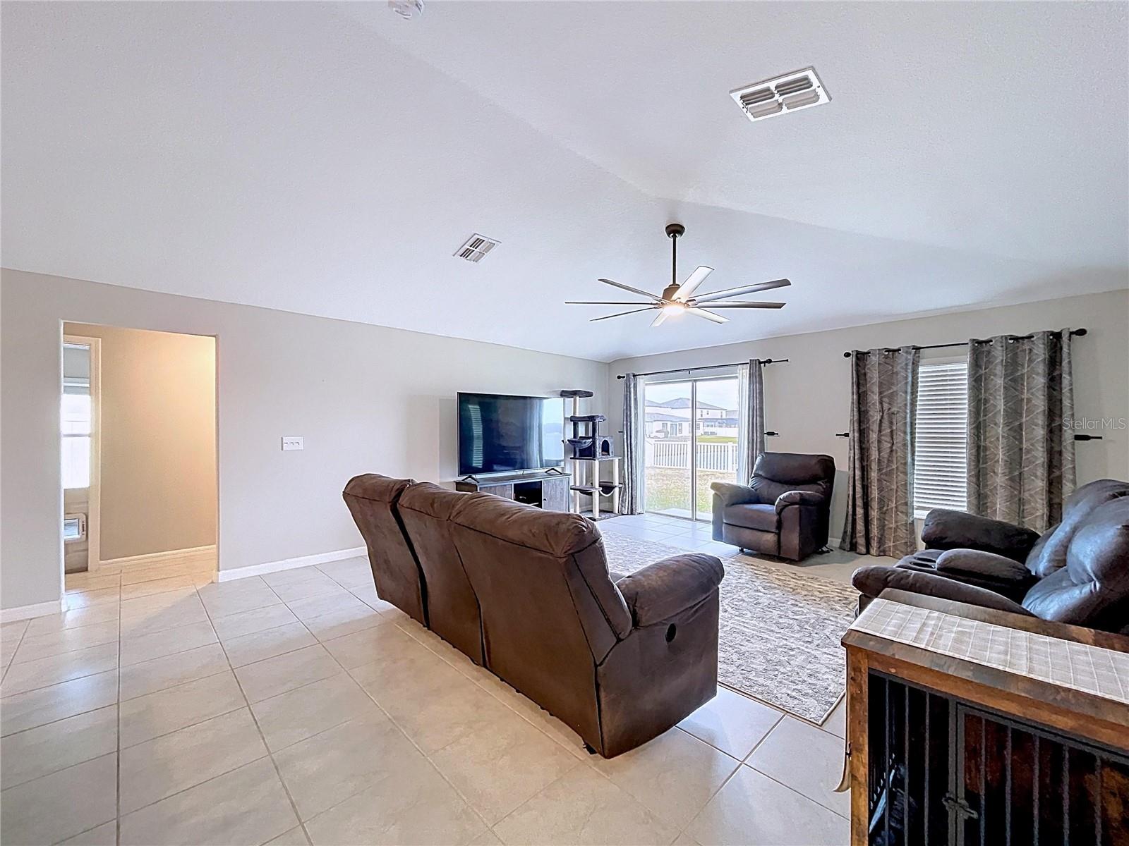 Image 32 of 69 For 5420 Leslie Canyon Drive