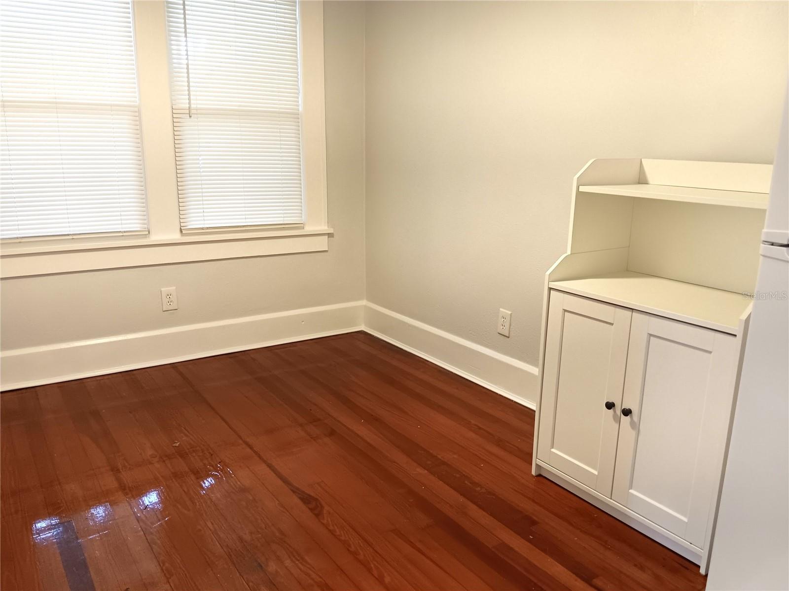 Image 9 of 15 For 763 31st Avenue N 1