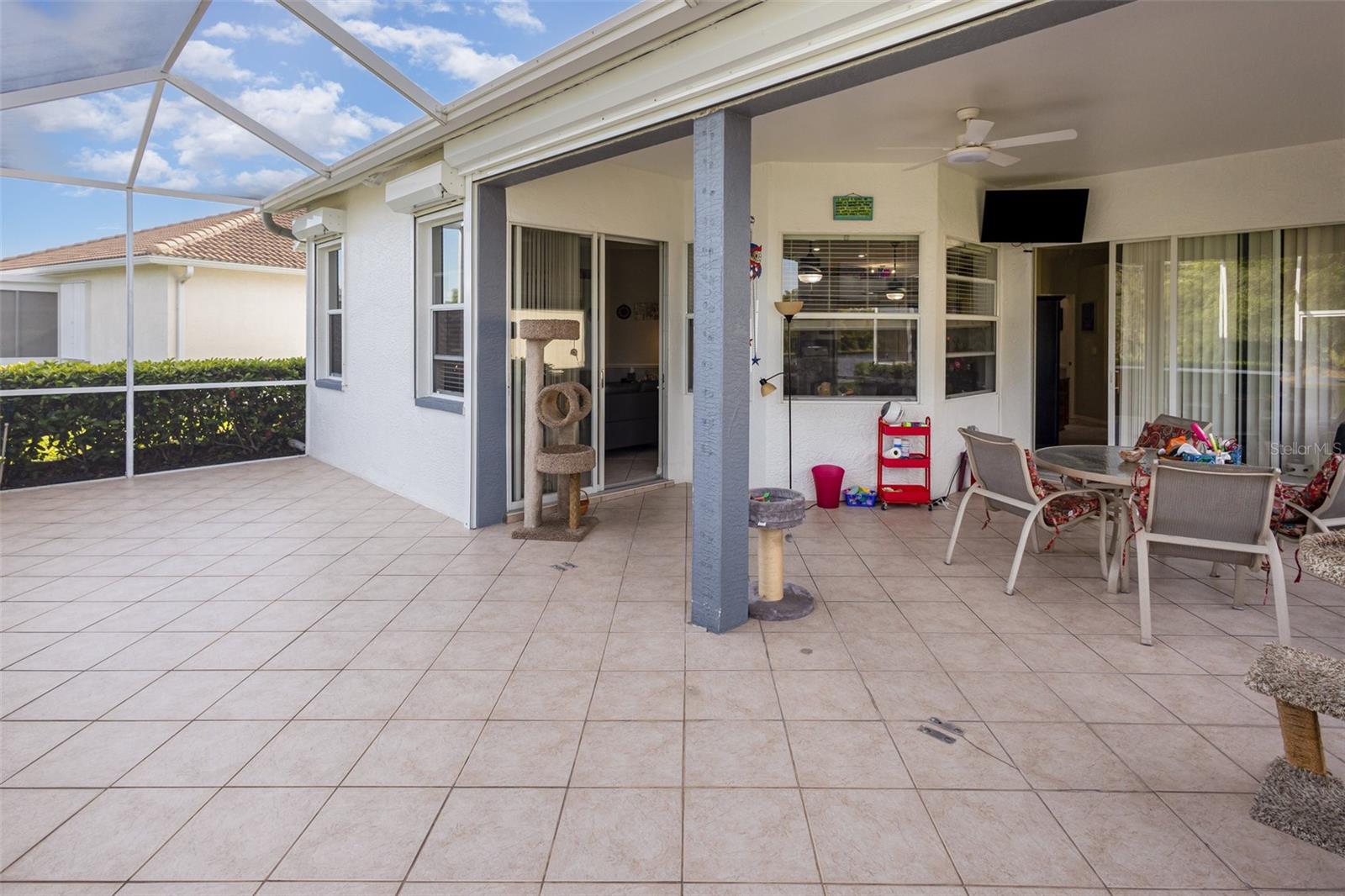 Image 20 of 29 For 14186 Grosse Point Lane