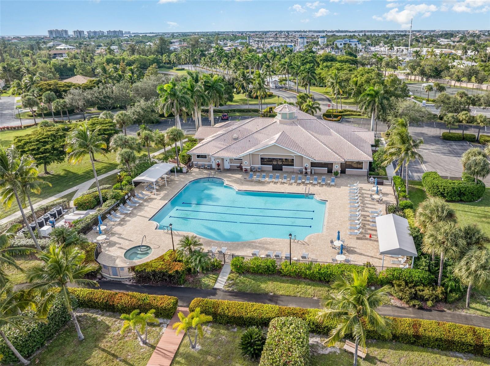 Image 28 of 29 For 14186 Grosse Point Lane