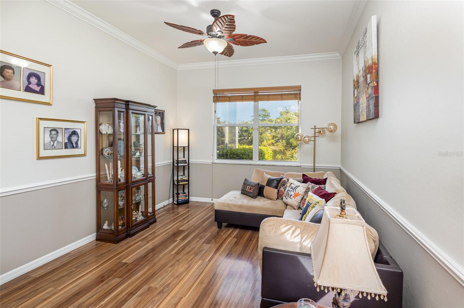 Image 5 of 29 For 14186 Grosse Point Lane