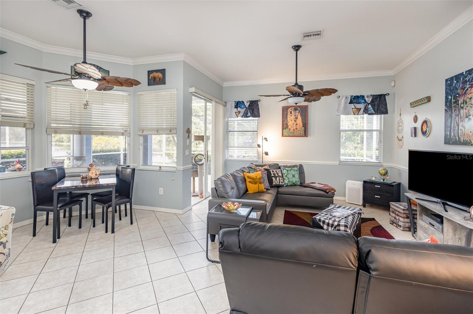 Image 8 of 29 For 14186 Grosse Point Lane