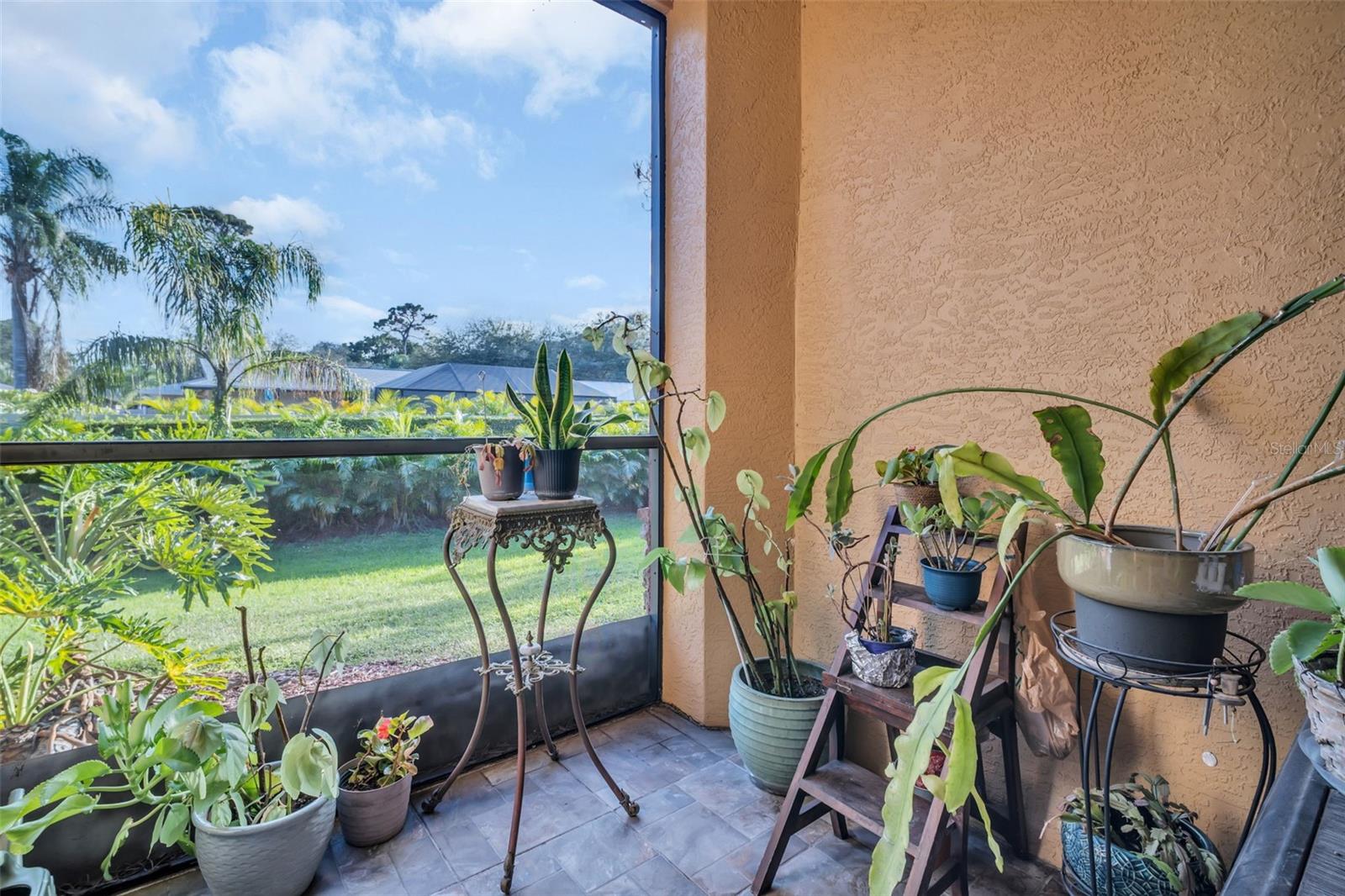 Image 13 of 50 For 2254 Chianti Place 6-0611