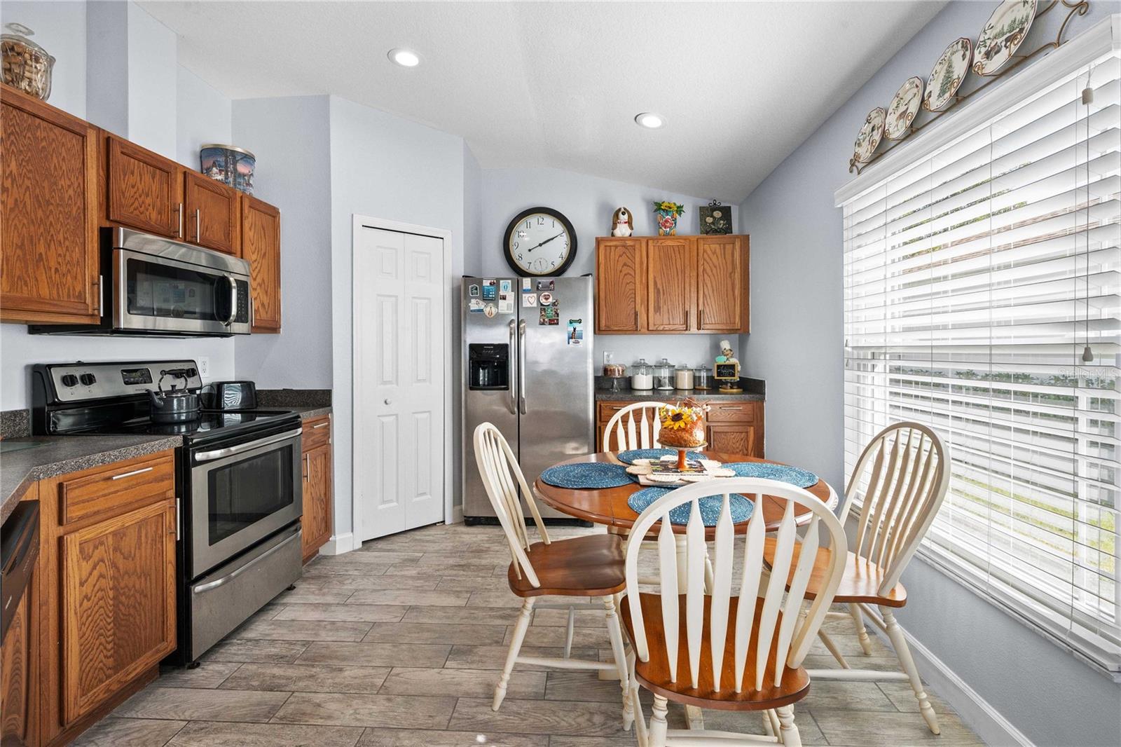 Image 13 of 30 For 5649 Autumn Shire Drive