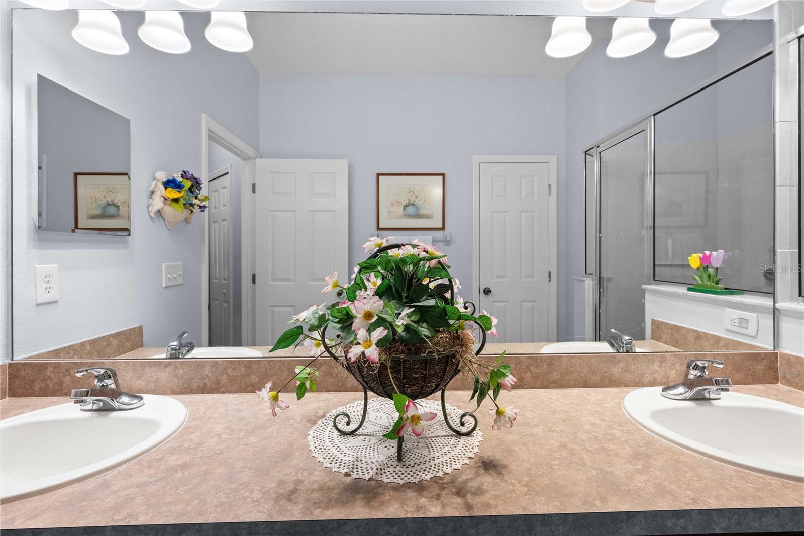 Image 19 of 30 For 5649 Autumn Shire Drive