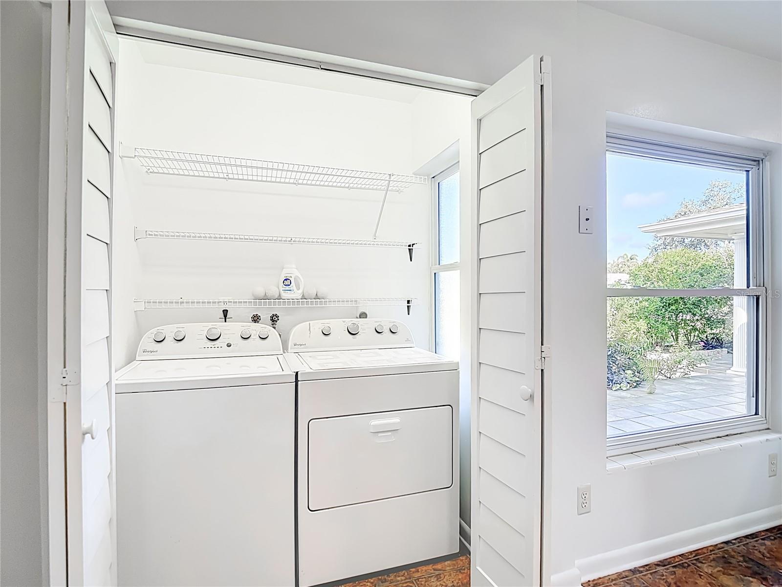 Image 20 of 57 For 1133 Burke Avenue