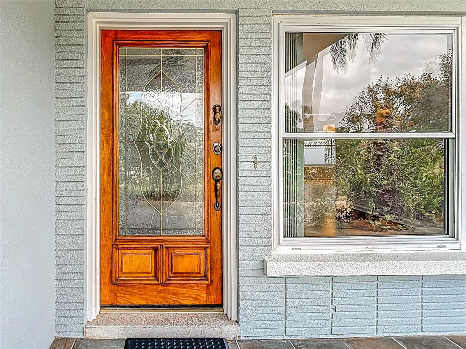 Image 3 of 57 For 1133 Burke Avenue