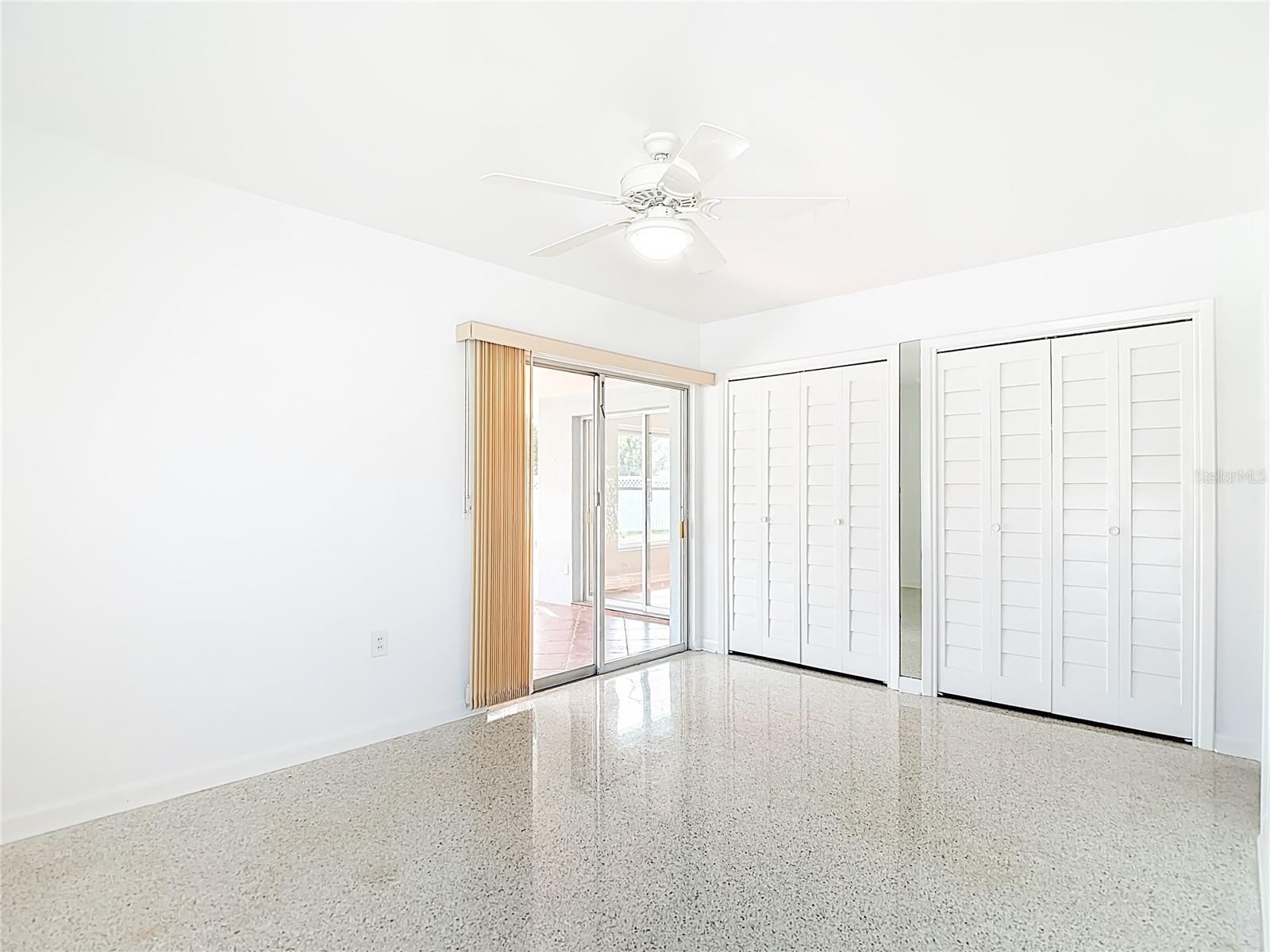 Image 40 of 57 For 1133 Burke Avenue