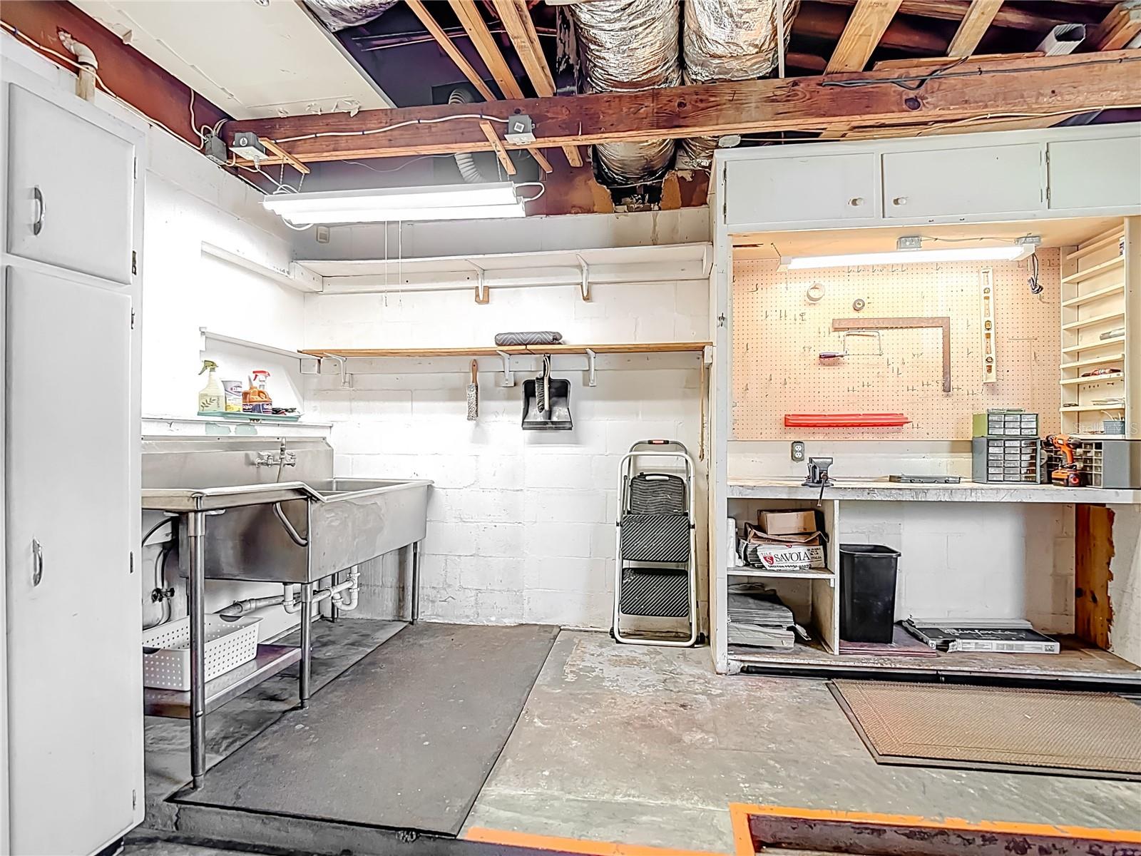 Image 42 of 57 For 1133 Burke Avenue