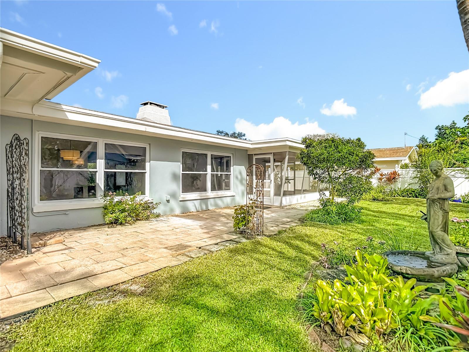 Image 51 of 57 For 1133 Burke Avenue