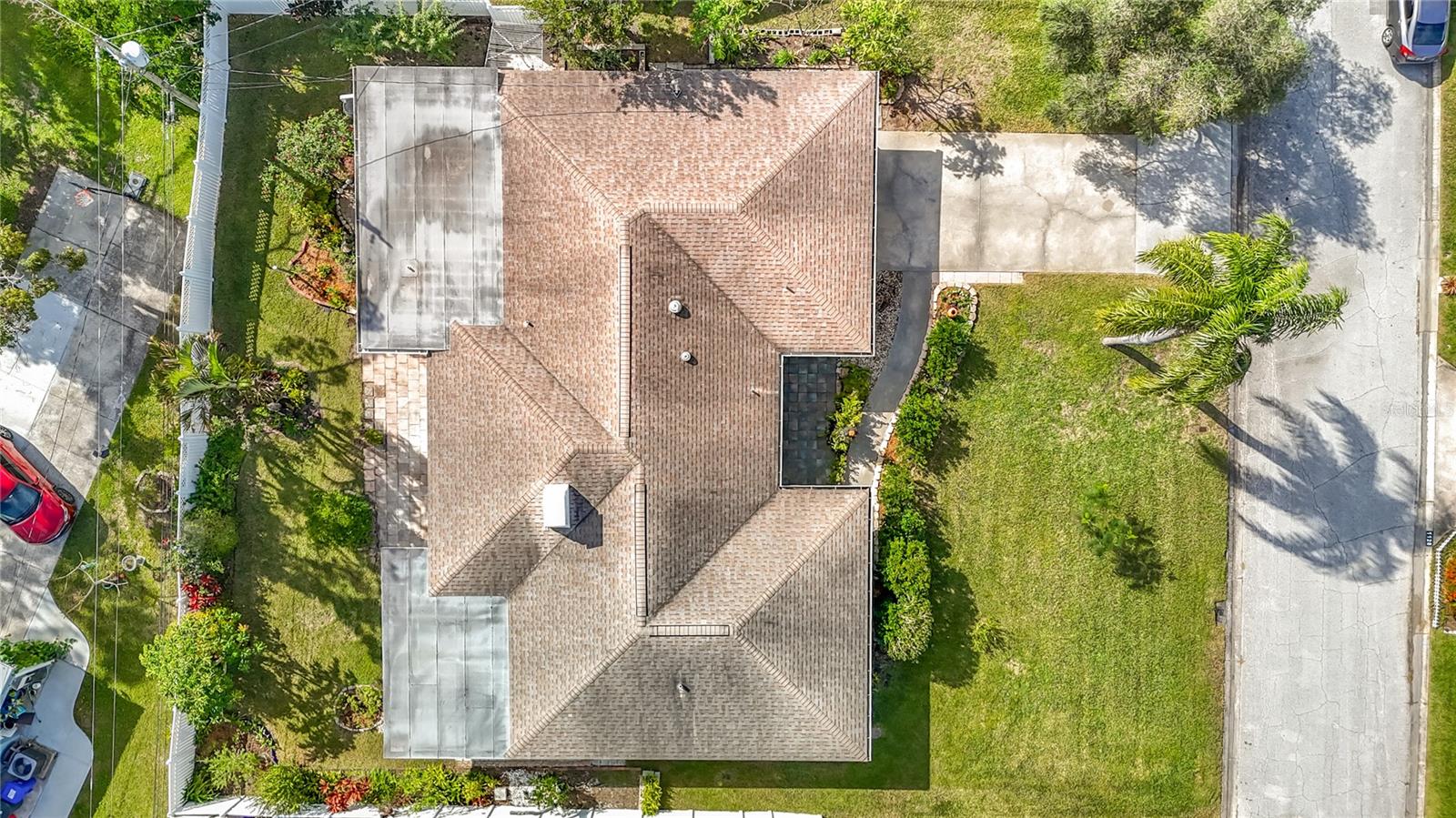 Image 54 of 57 For 1133 Burke Avenue