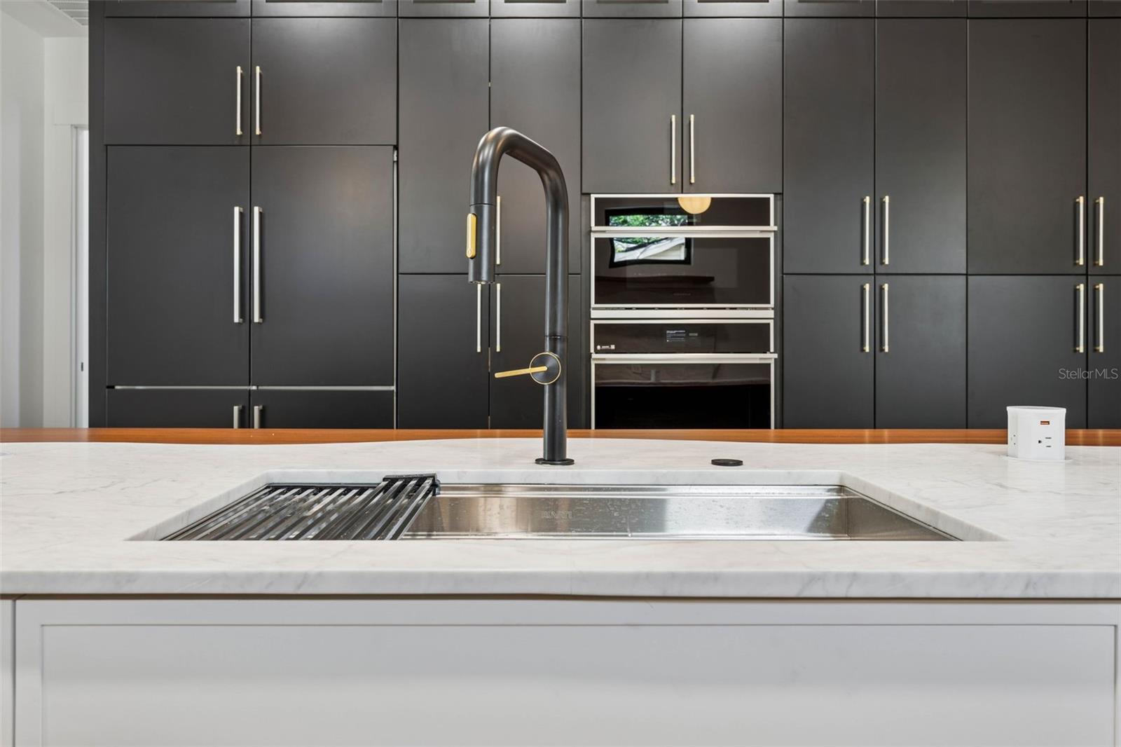 Image 27 of 64 For 708 Kentucky Avenue