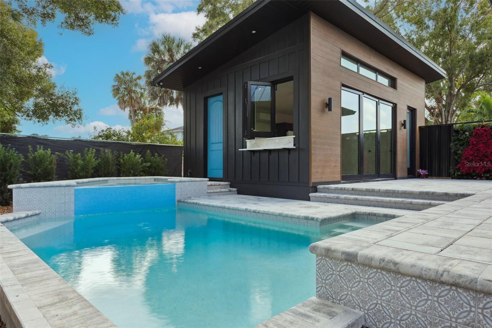 Image 3 of 64 For 708 Kentucky Avenue