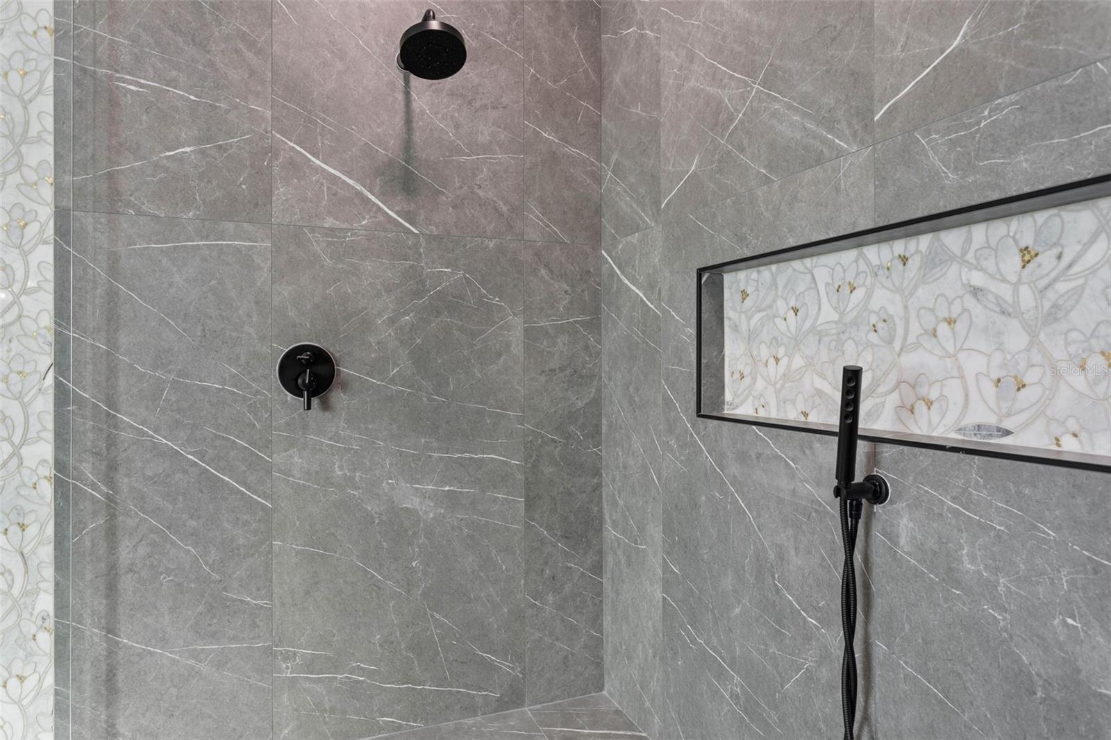 Image 39 of 64 For 708 Kentucky Avenue