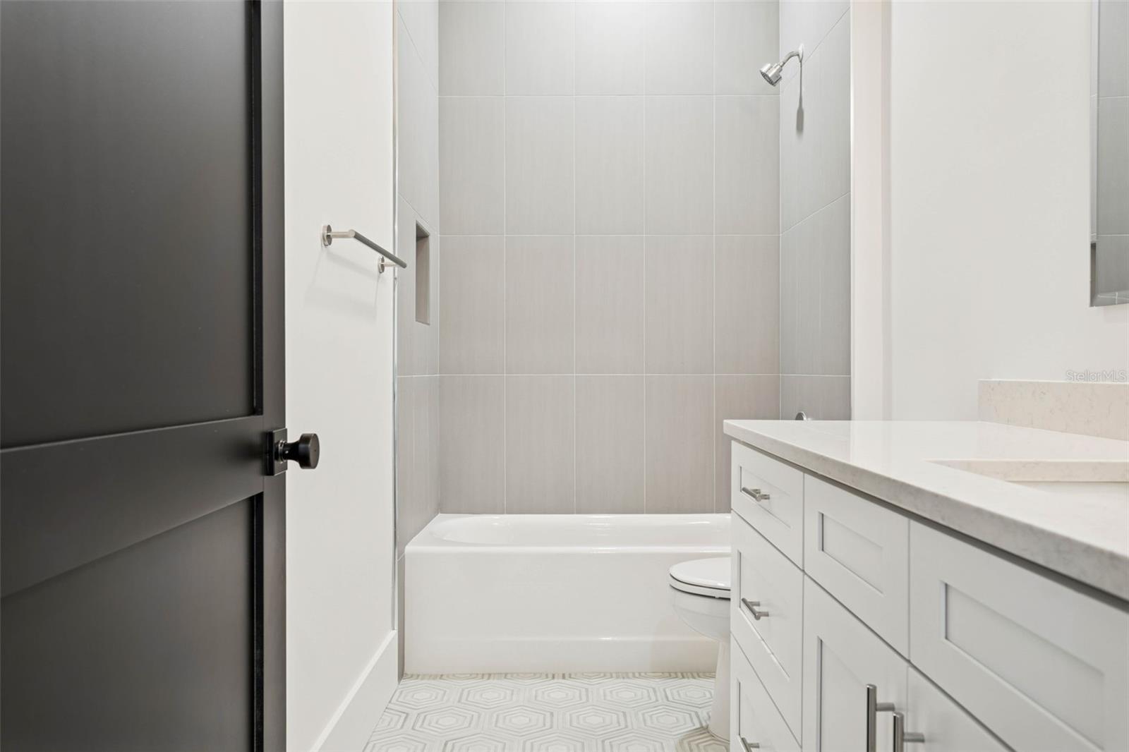 Image 48 of 64 For 708 Kentucky Avenue