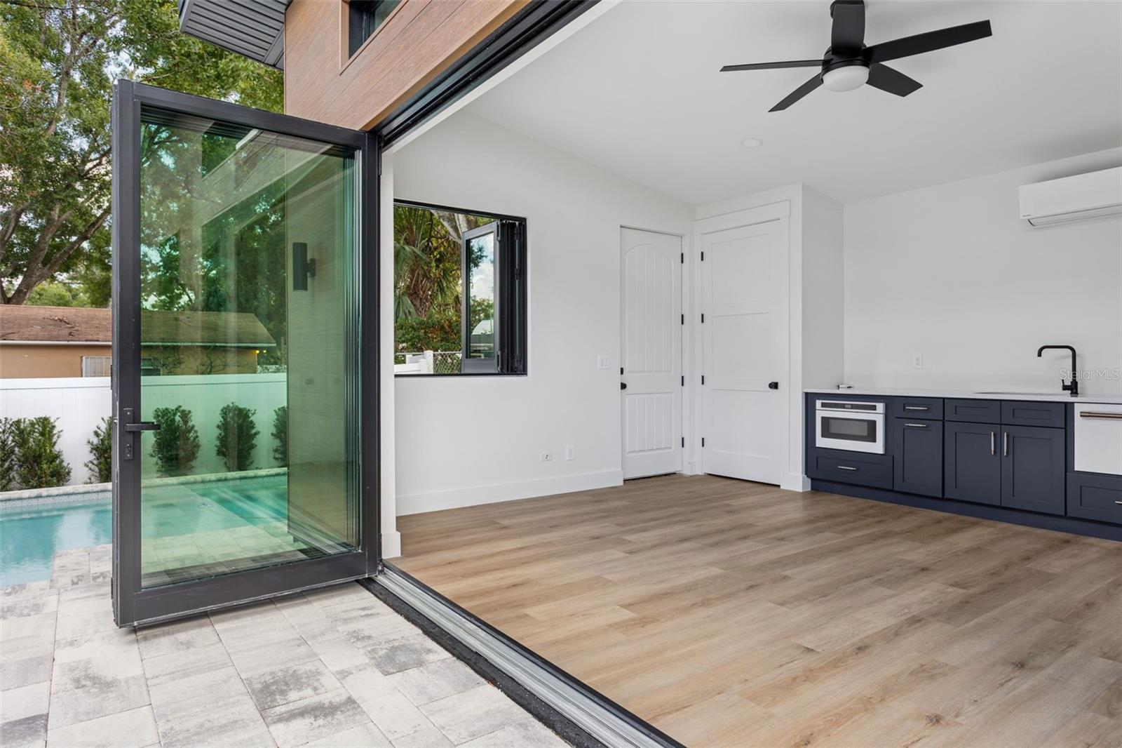 Image 5 of 64 For 708 Kentucky Avenue