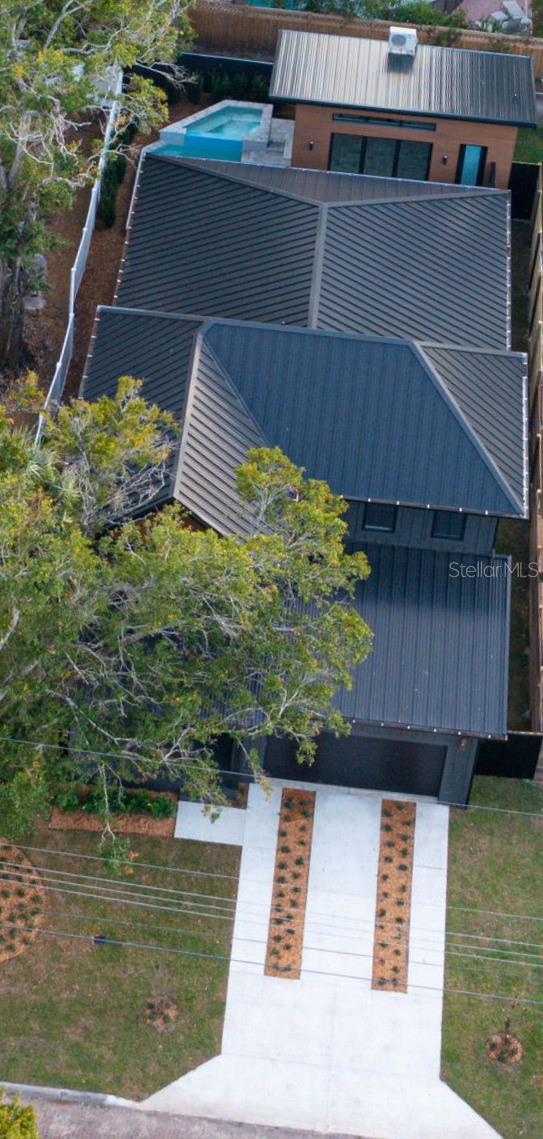 Image 53 of 64 For 708 Kentucky Avenue