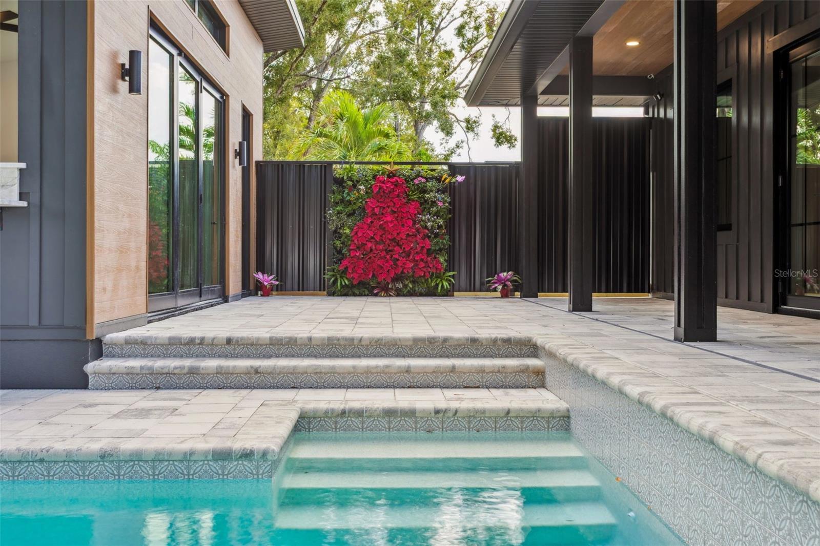 Image 60 of 64 For 708 Kentucky Avenue