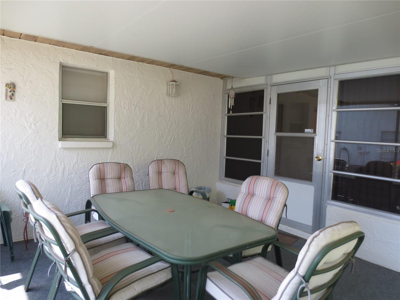 Image 22 of 47 For 3235 Dorchester Drive