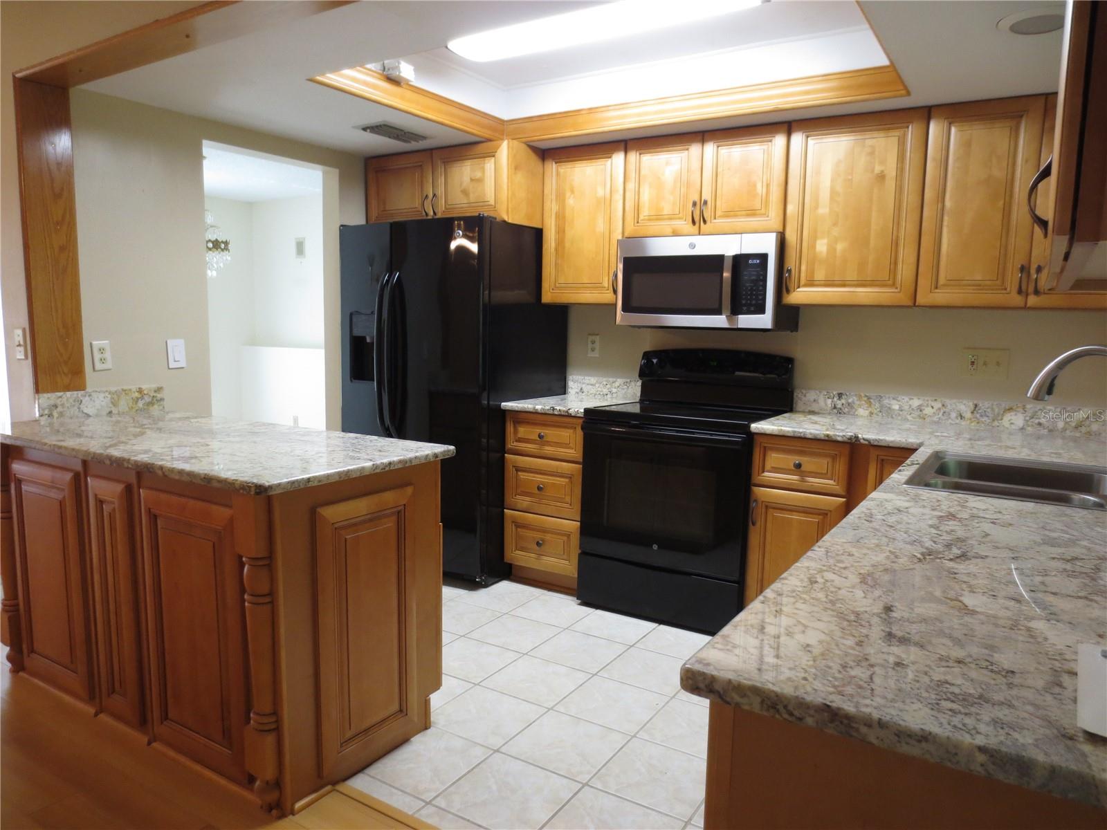 Image 34 of 47 For 3235 Dorchester Drive