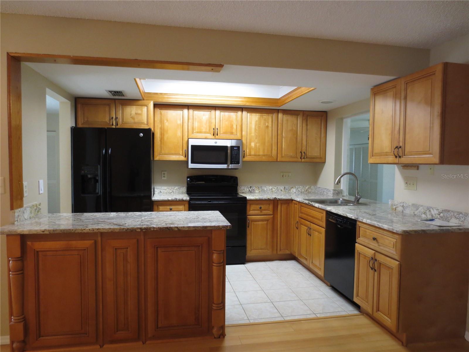 Image 35 of 47 For 3235 Dorchester Drive