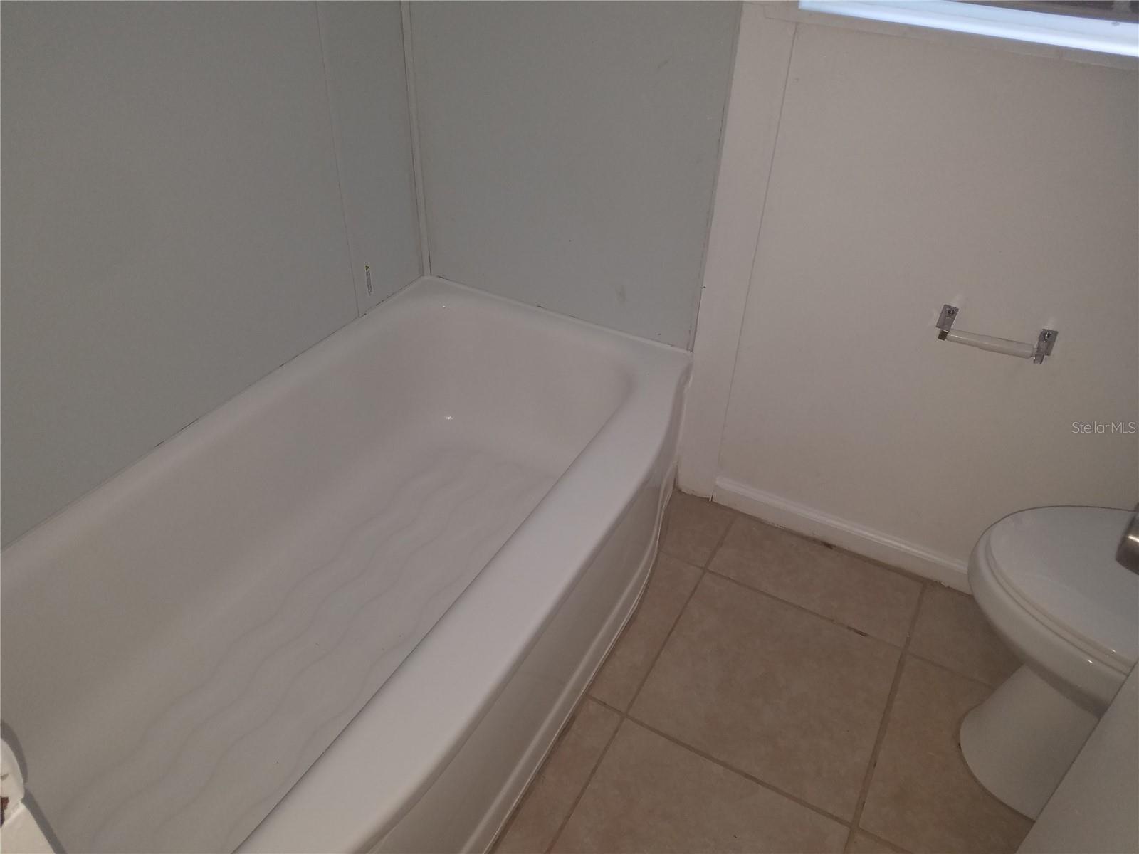 Image 11 of 14 For 840 30th Avenue S