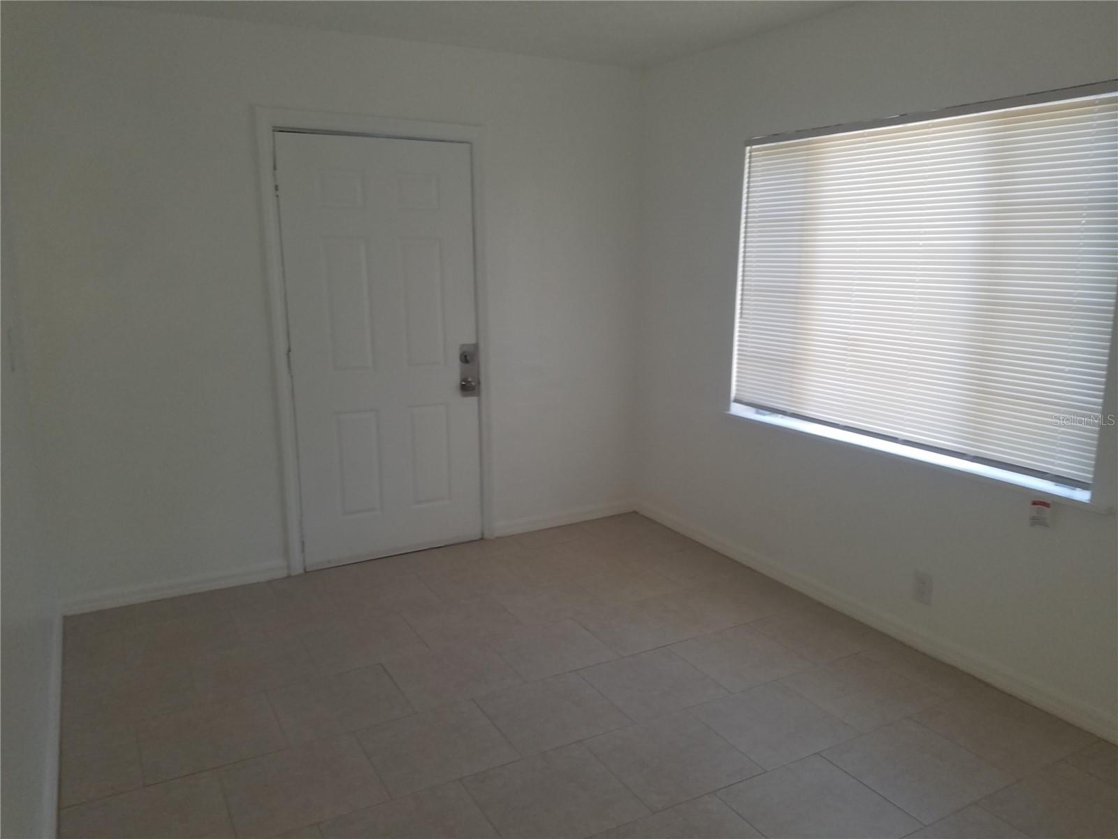 Image 5 of 14 For 840 30th Avenue S