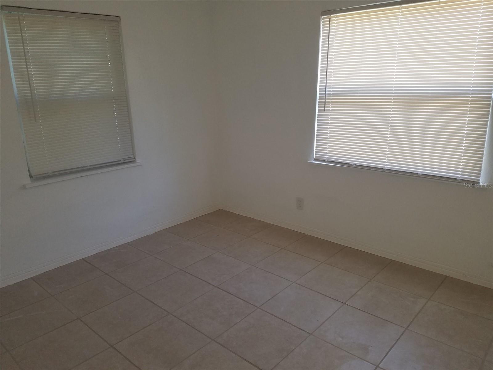 Image 9 of 14 For 840 30th Avenue S