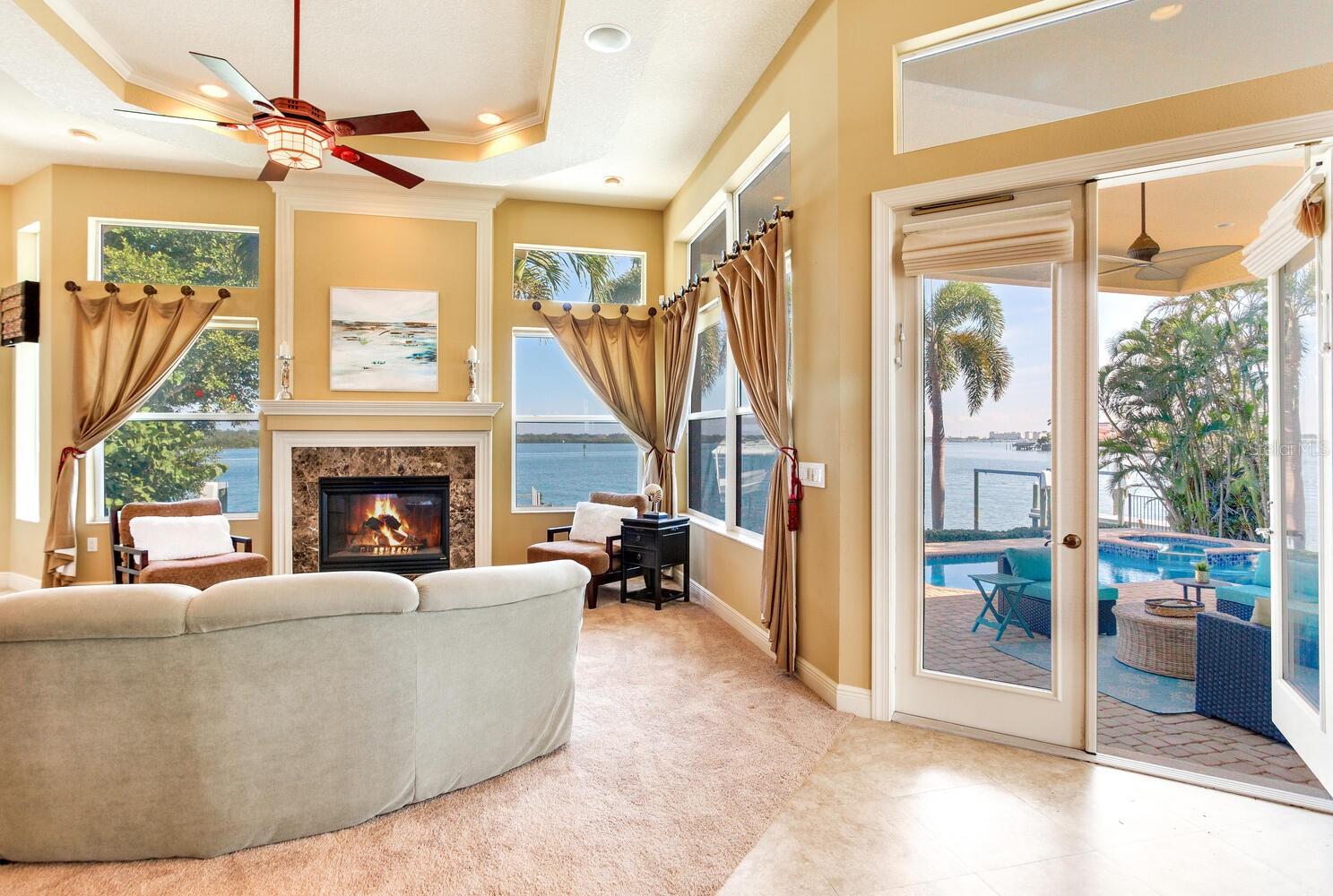 Listing photo id 13 for 17371 Kennedy Drive