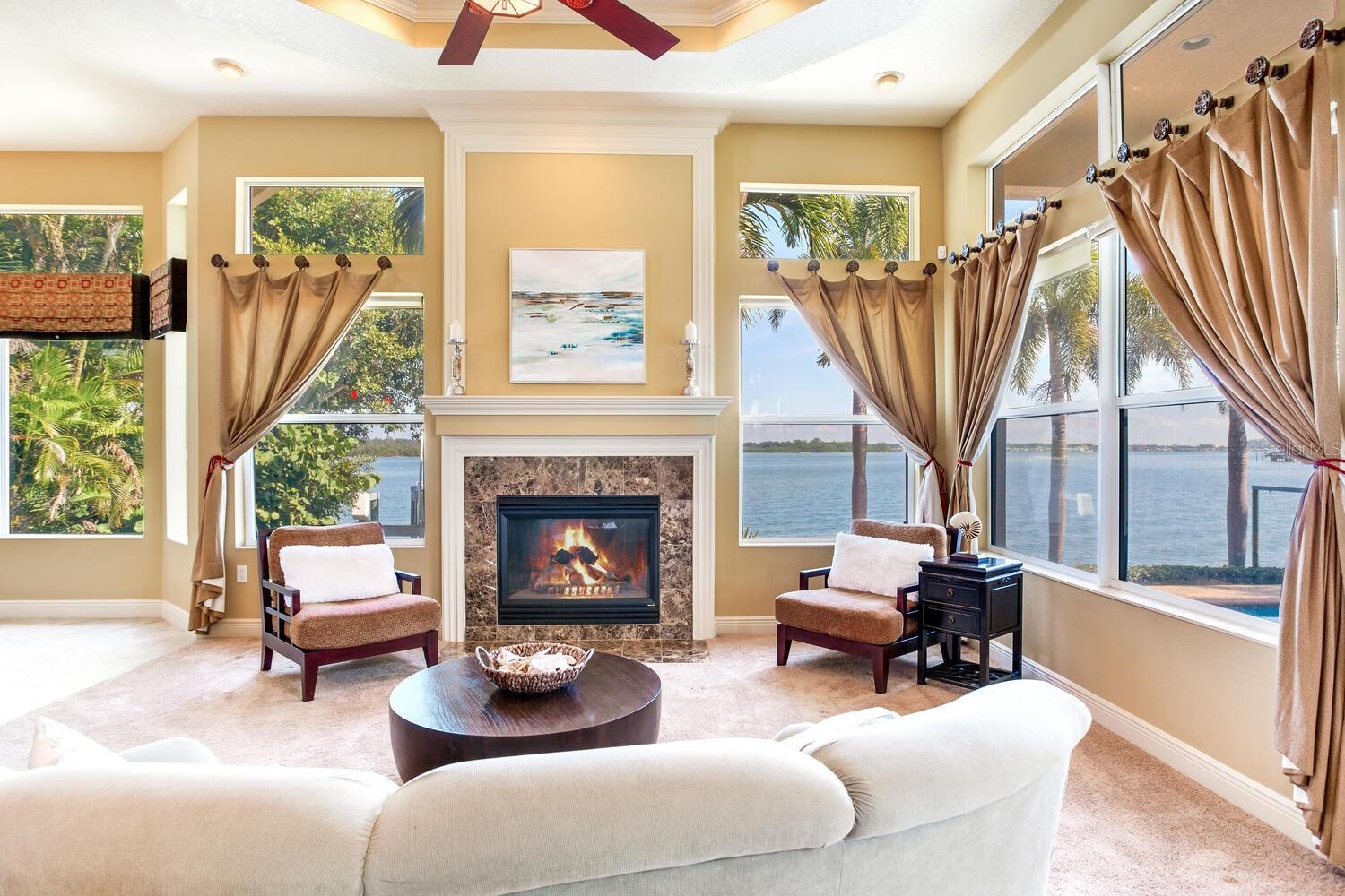 Listing photo id 15 for 17371 Kennedy Drive