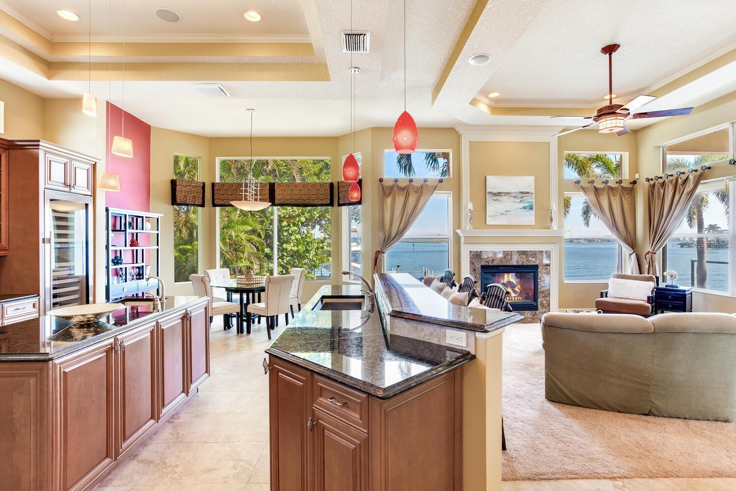 Listing photo id 23 for 17371 Kennedy Drive