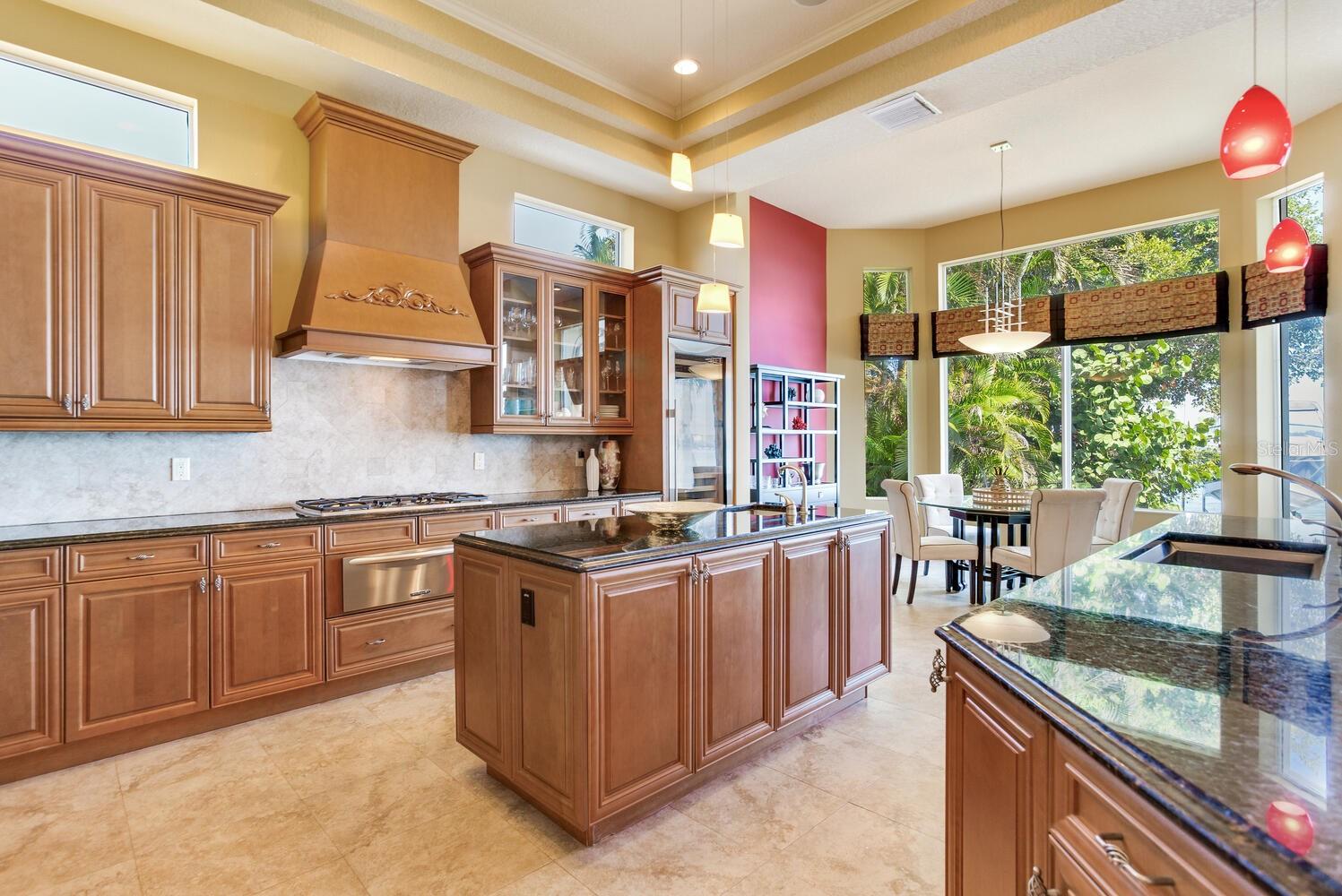 Listing photo id 33 for 17371 Kennedy Drive