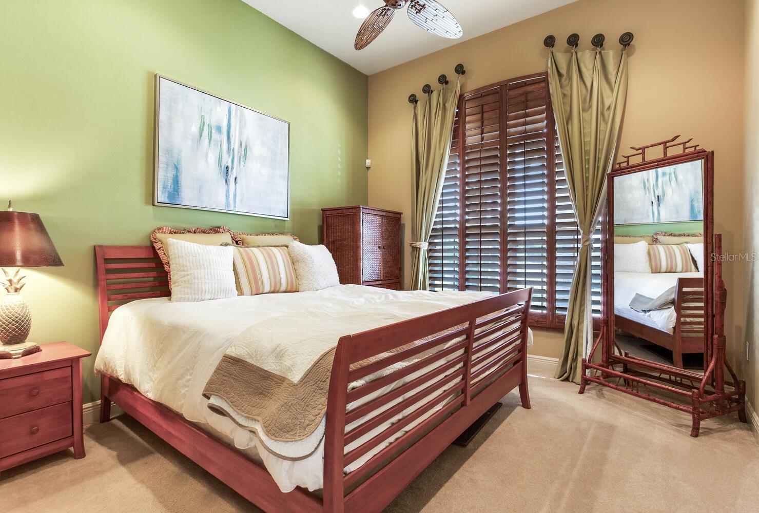 Listing photo id 46 for 17371 Kennedy Drive