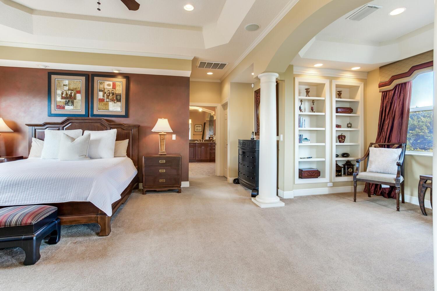 Listing photo id 51 for 17371 Kennedy Drive