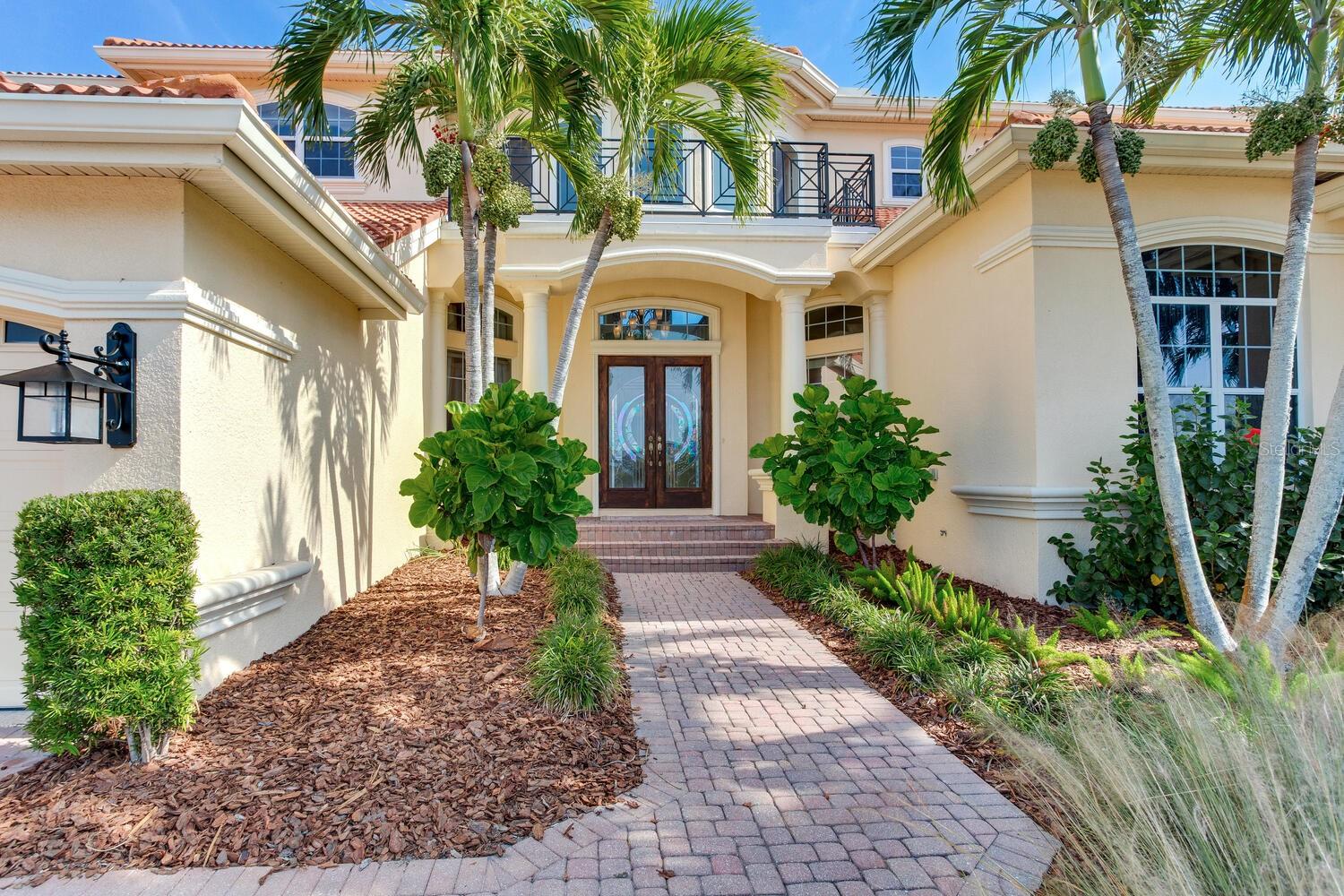 Listing photo id 5 for 17371 Kennedy Drive