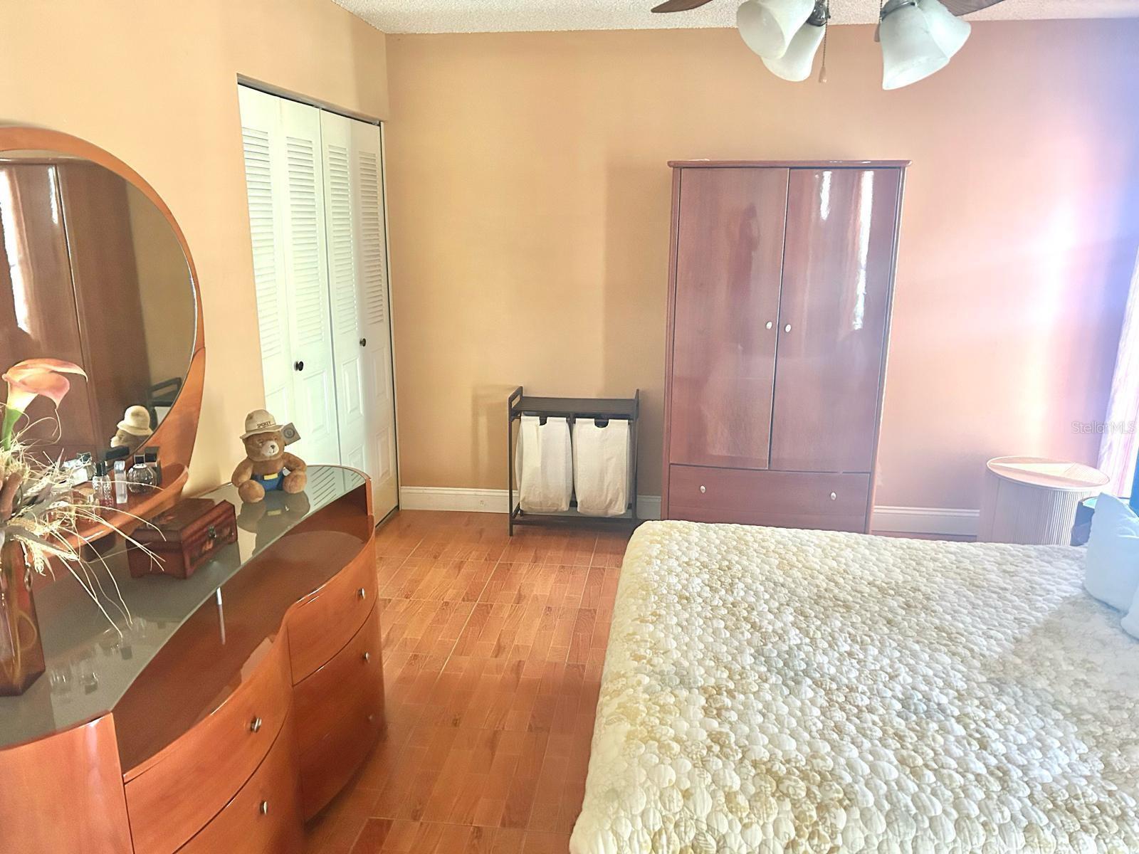 Listing photo id 22 for 522 Wynnwood Drive