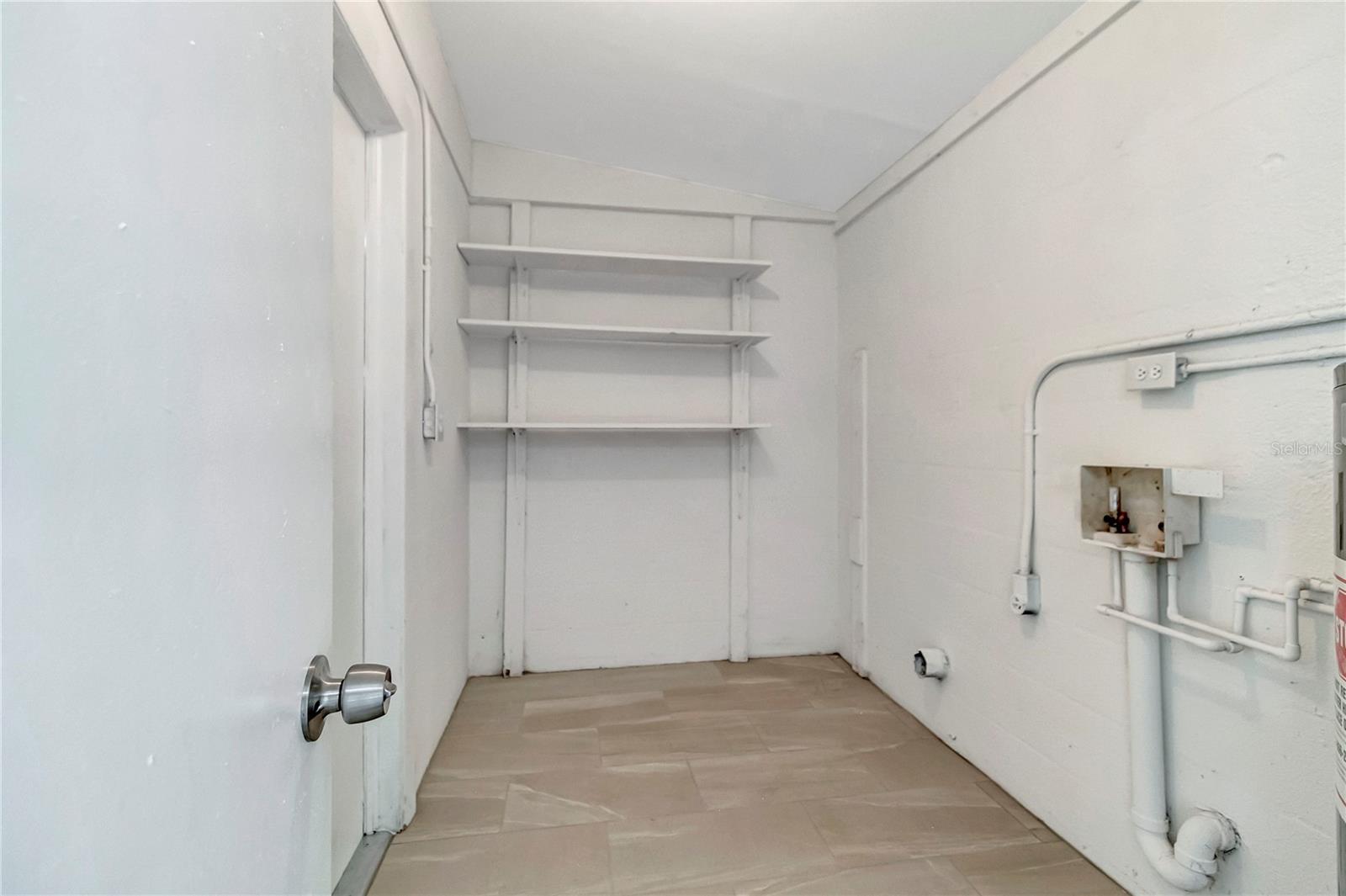 Image 14 of 34 For 4804 86th Street