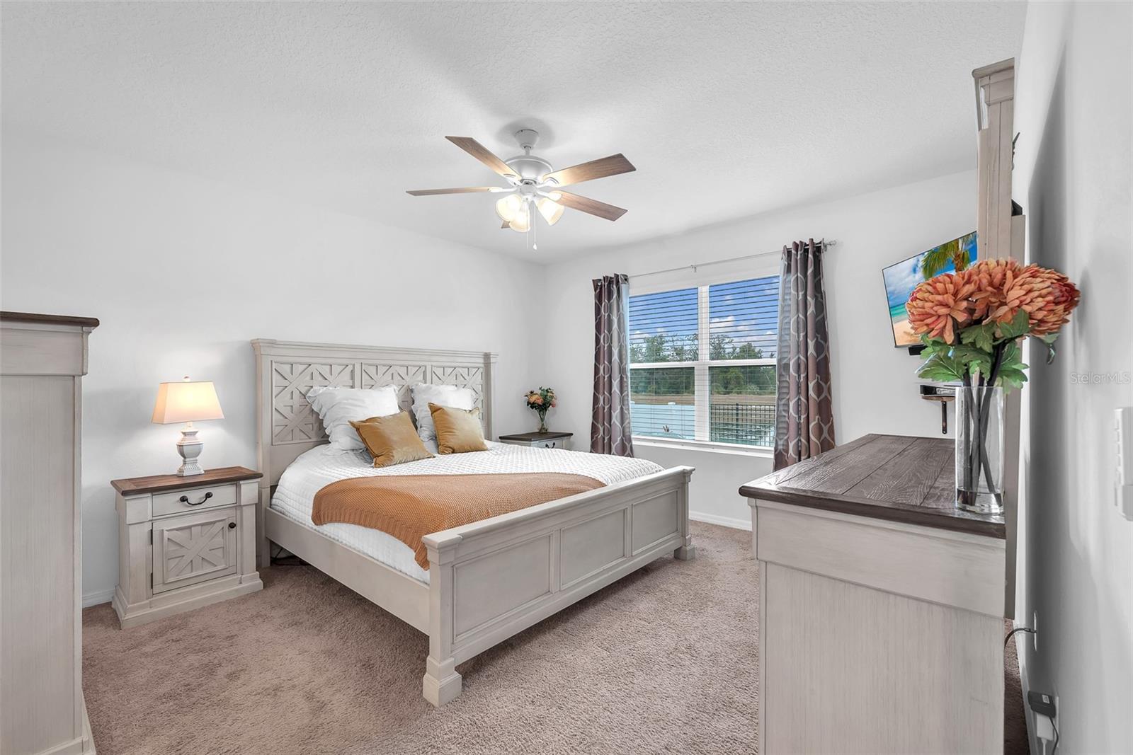 Image 15 of 30 For 10228 Cloudburst Court