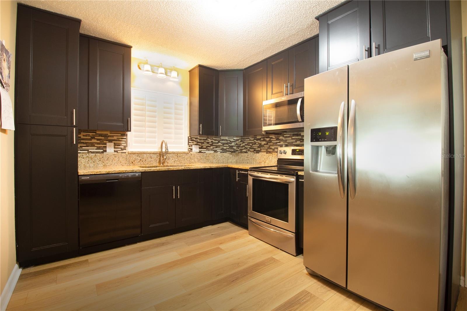 Image 11 of 36 For 1433 Ruth Road