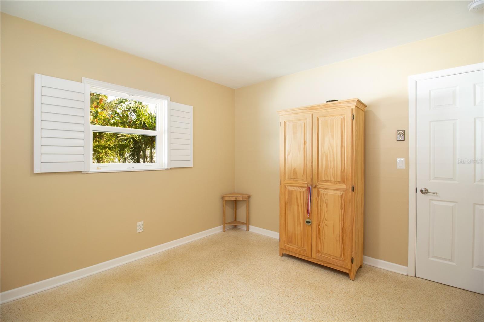 Image 17 of 36 For 1433 Ruth Road