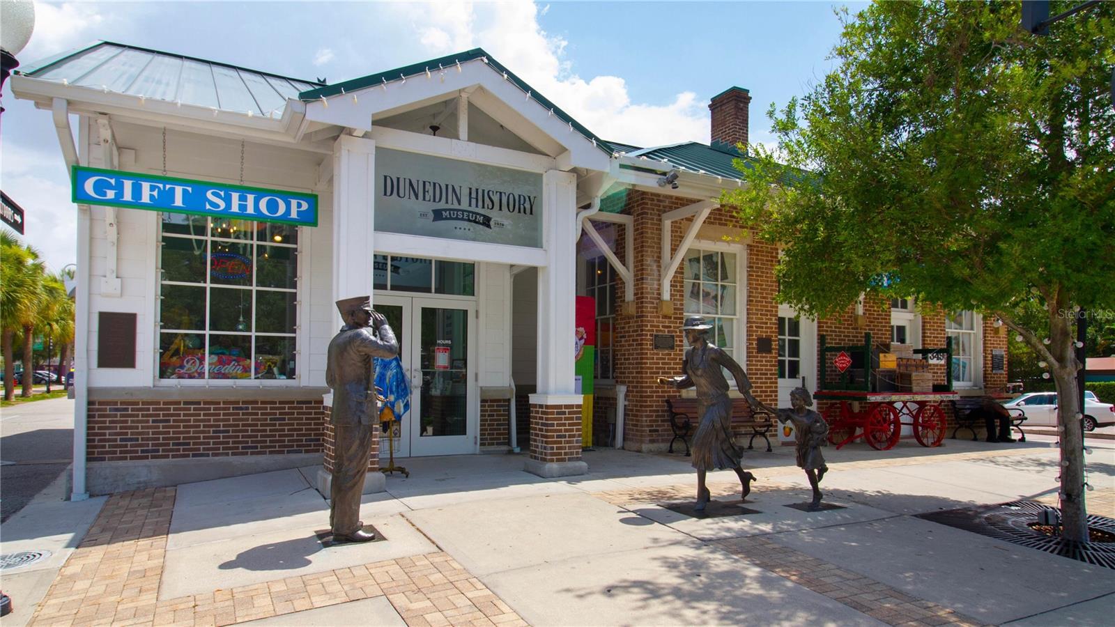 Image 30 of 36 For 1433 Ruth Road