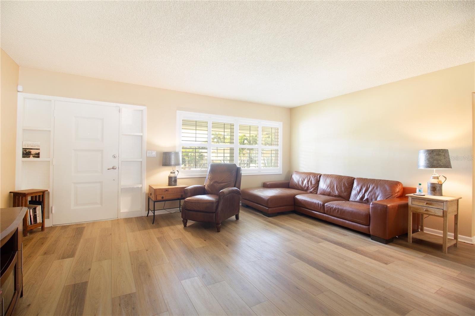 Image 9 of 36 For 1433 Ruth Road