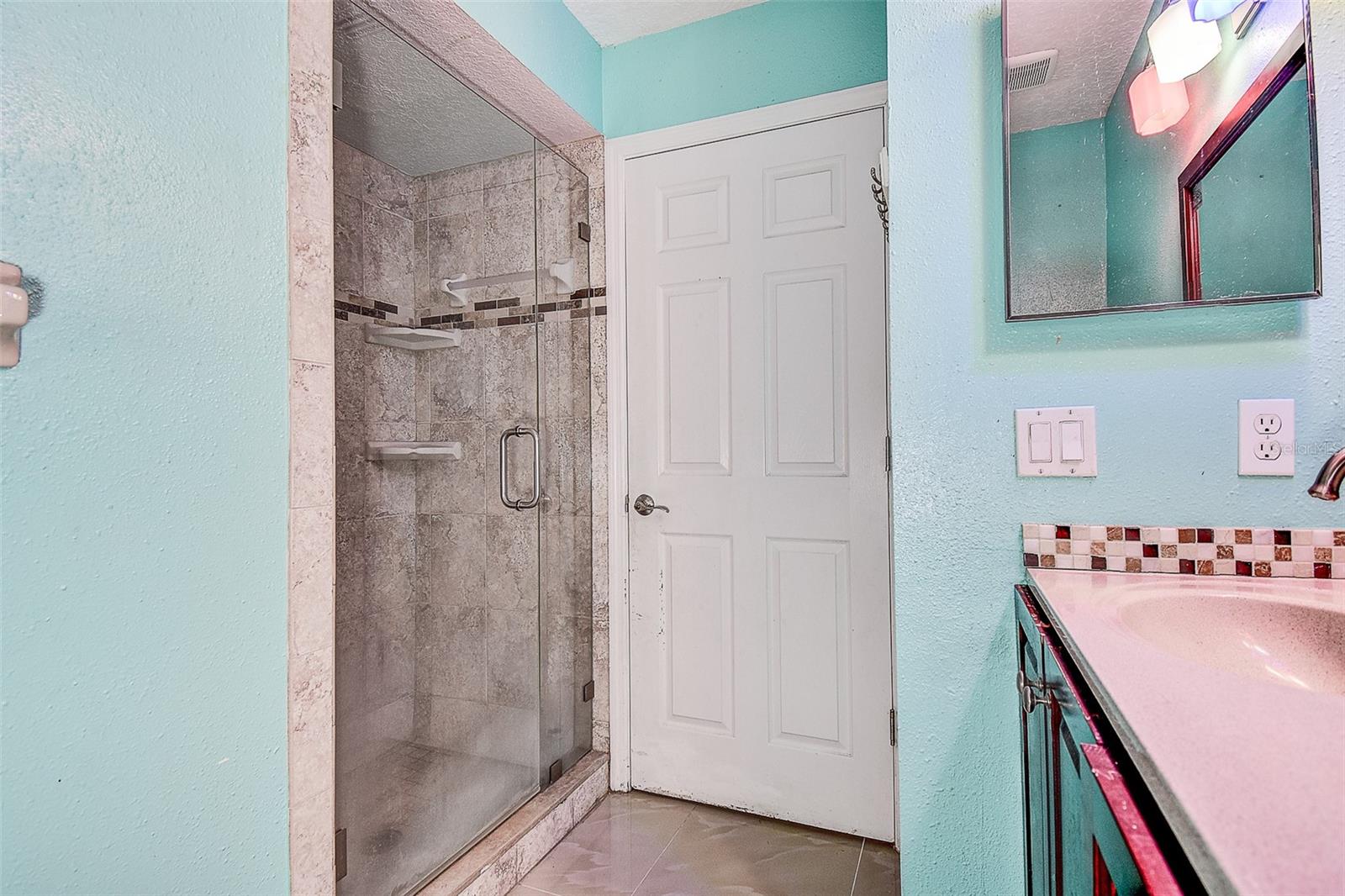 Image 30 of 50 For 13250 Lauren Drive