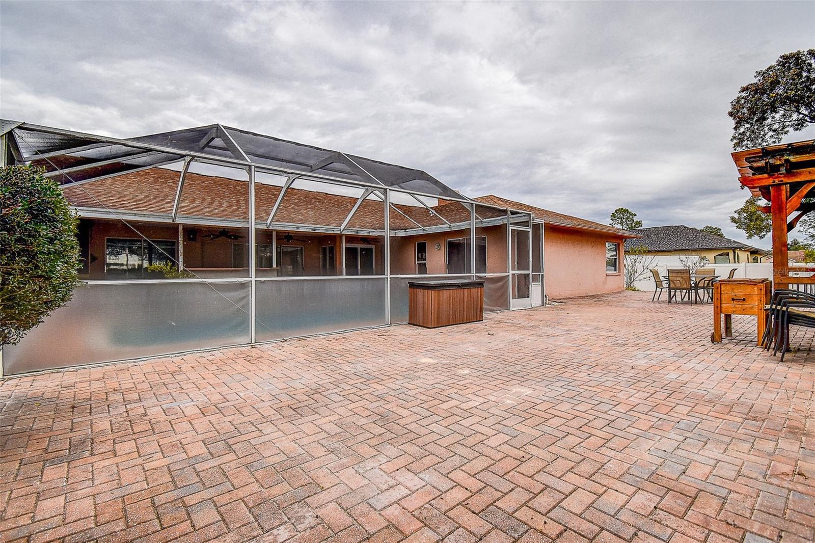 Image 37 of 50 For 13250 Lauren Drive